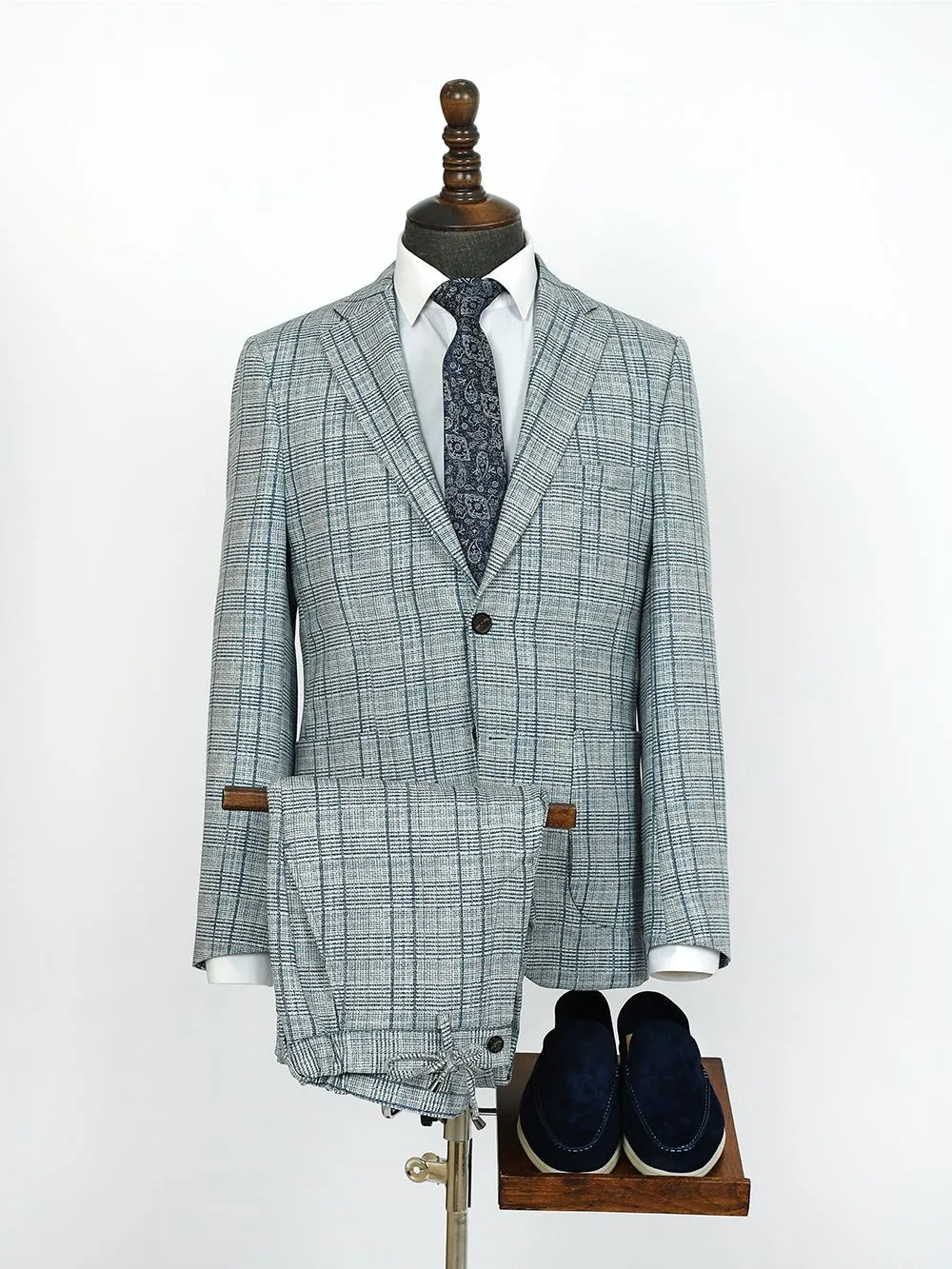 Light Green Bespoke Men Suit Tailored