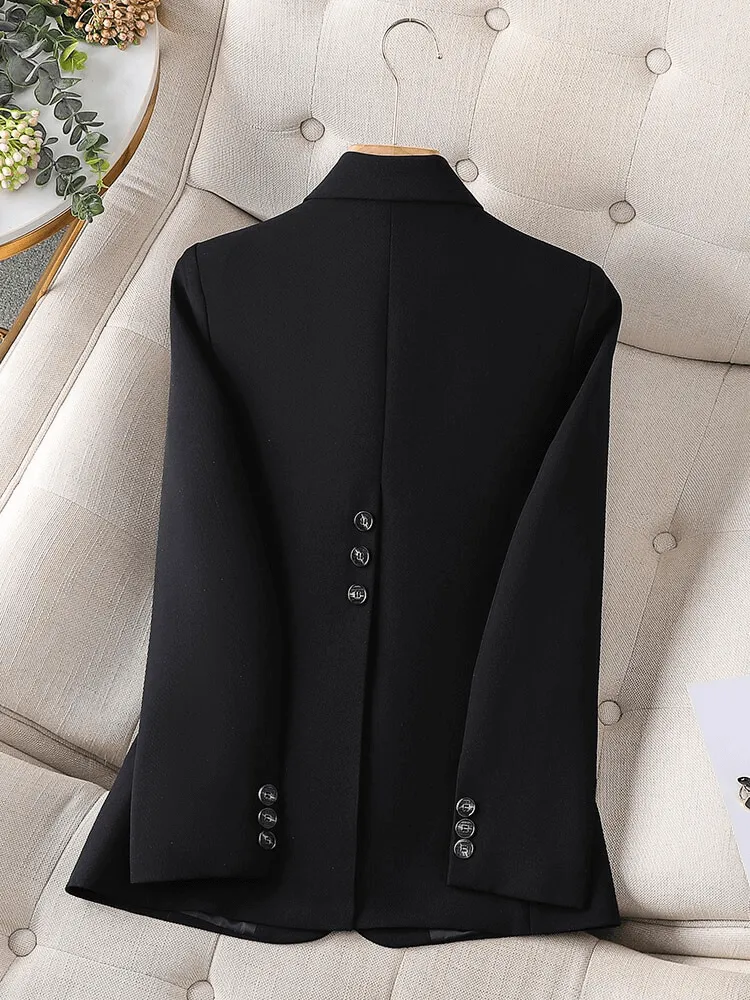 Tailored Women's Single-Breasted Blazer