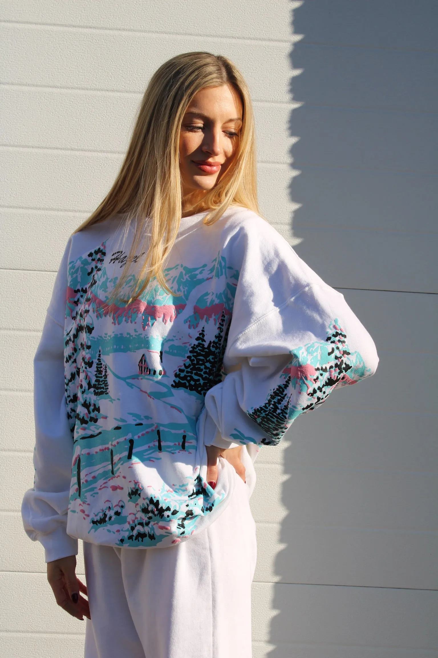 The HB Vintage Wonderland Set // Crewneck